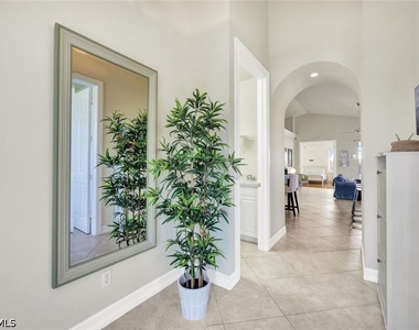 684 98th Avenue N - Photo Thumbnail 4