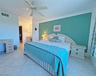 15191 Cedarwood Lane - Photo Thumbnail 16
