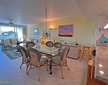 15191 Cedarwood Lane - Photo Thumbnail 2
