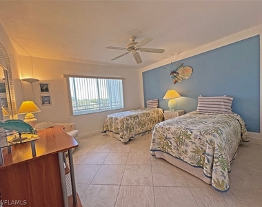 15191 Cedarwood Lane - Photo Thumbnail 20