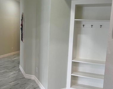 21806 Silverpeak Court - Photo Thumbnail 24