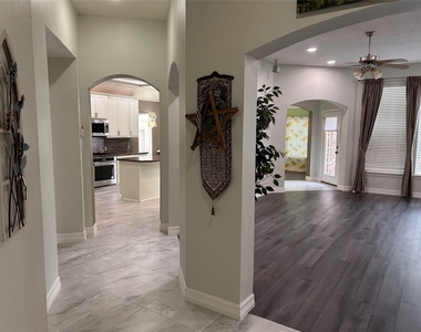 21806 Silverpeak Court - Photo Thumbnail 3