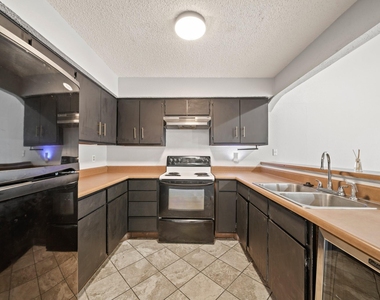 7119 Brendam Lane - Photo Thumbnail 1
