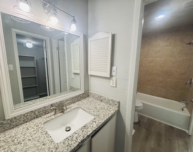 6200 W Tidwell Road - Photo Thumbnail 19