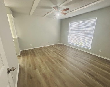 6200 W Tidwell Road - Photo Thumbnail 12