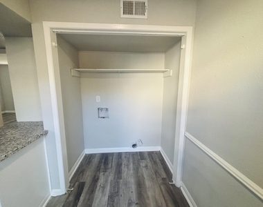 6200 W Tidwell Road - Photo Thumbnail 7