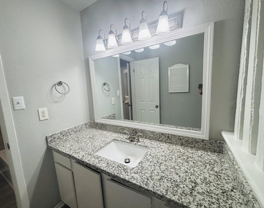 6200 W Tidwell Road - Photo Thumbnail 15