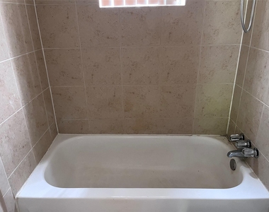 4010 Feagan Street - Photo Thumbnail 3
