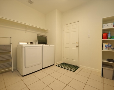 1203 Lavender Shade Court - Photo Thumbnail 30