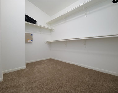 1203 Lavender Shade Court - Photo Thumbnail 32