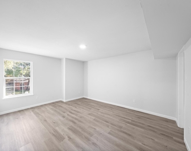 353 N Post Oak Lane - Photo Thumbnail 9