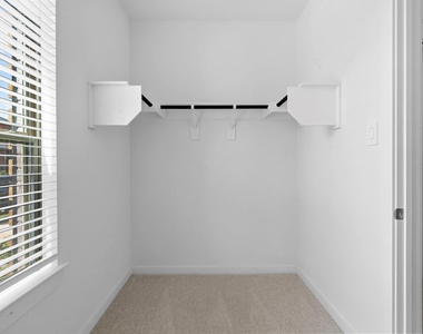 3353 City Heart Ave - Photo Thumbnail 10