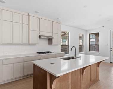 3353 City Heart Ave - Photo Thumbnail 17