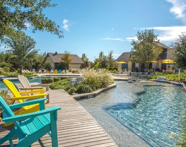 10707 Deer Path Drive - Photo Thumbnail 45