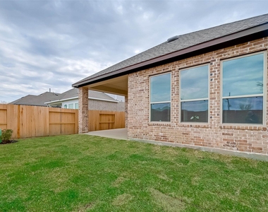 10707 Deer Path Drive - Photo Thumbnail 36