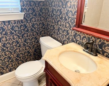 9500 Mayfield - Main House Unit A - Photo Thumbnail 9