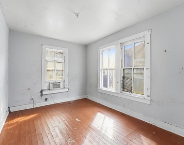 2420 Stevens Street - Photo Thumbnail 13