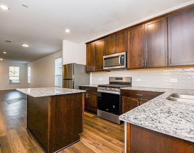 17867 Baleage Lane - Photo Thumbnail 10