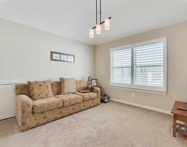 1826 Jade Hollow Lane - Photo Thumbnail 37
