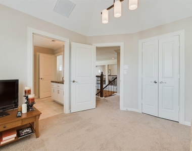 1826 Jade Hollow Lane - Photo Thumbnail 36