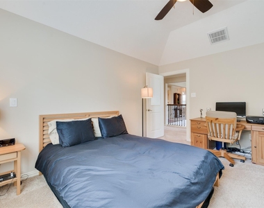 1826 Jade Hollow Lane - Photo Thumbnail 30