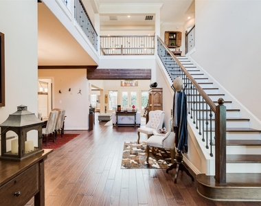 1826 Jade Hollow Lane - Photo Thumbnail 3