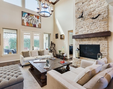 1826 Jade Hollow Lane - Photo Thumbnail 9