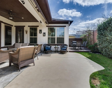 1826 Jade Hollow Lane - Photo Thumbnail 40