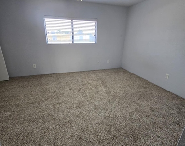 4747 Allendale Road - Photo Thumbnail 12