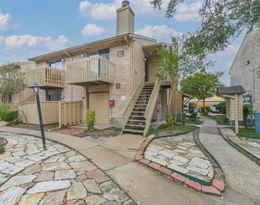 4747 Allendale Road - Photo Thumbnail 2