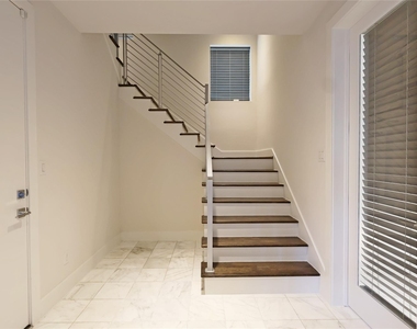 2505 Richton Street - Photo Thumbnail 2
