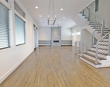 2505 Richton Street - Photo Thumbnail 10