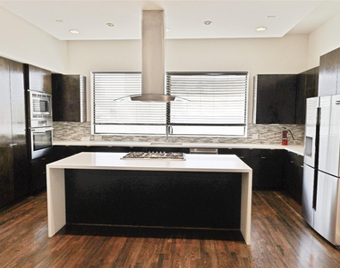 2505 Richton Street - Photo Thumbnail 13