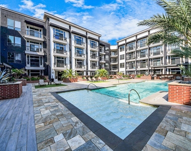3800 Main Street - Photo Thumbnail 34