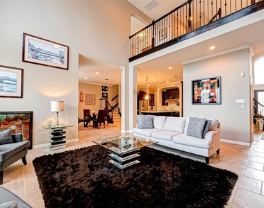 4311 Madera Creek Lane - Photo Thumbnail 10