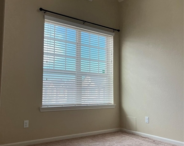 12250 La Strada Street - Photo Thumbnail 32