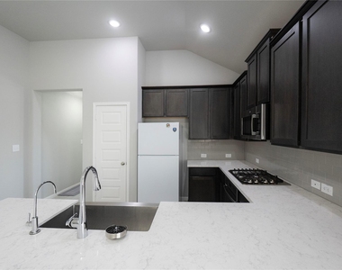 24238 Golden Fallow Drive - Photo Thumbnail 6