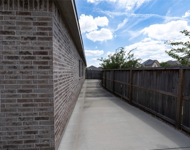 24238 Golden Fallow Drive - Photo Thumbnail 22