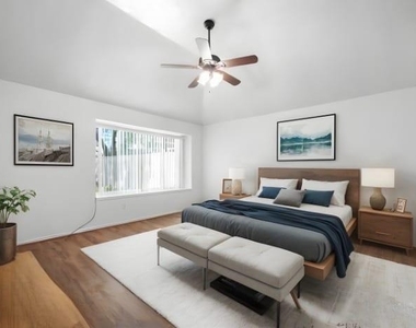 16311 Salinas Lane - Photo Thumbnail 14