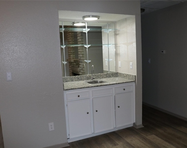11530 Ridge Run Drive - Photo Thumbnail 16