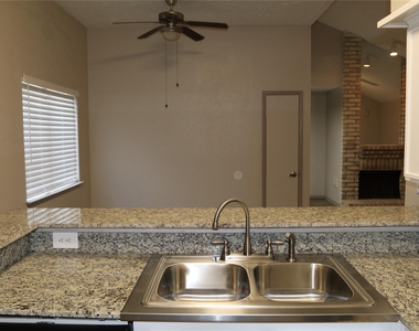 11530 Ridge Run Drive - Photo Thumbnail 8