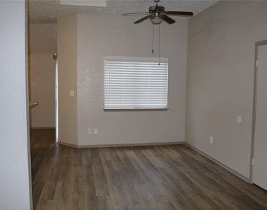 11530 Ridge Run Drive - Photo Thumbnail 11
