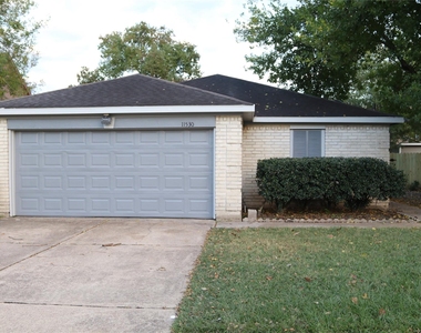 11530 Ridge Run Drive - Photo Thumbnail 1