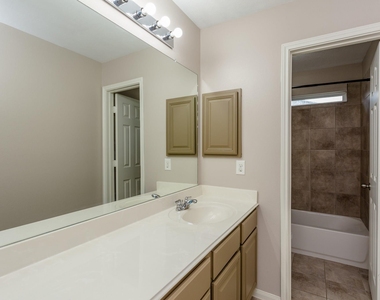 3430 Lilac Ranch Drive - Photo Thumbnail 18