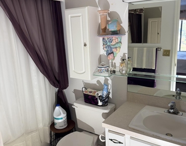 3124 Finsterwald Drive - Photo Thumbnail 10