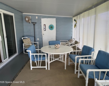 1112 Pocatella Drive - Photo Thumbnail 2