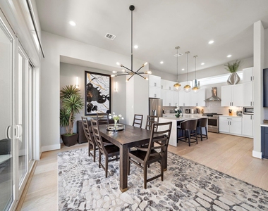3515 Hutchins Street - Photo Thumbnail 9