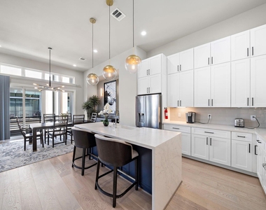 3515 Hutchins Street - Photo Thumbnail 13