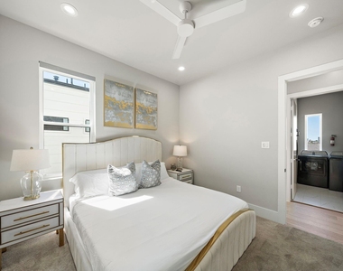 3515 Hutchins Street - Photo Thumbnail 26