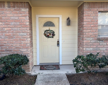 14515 Wunderlich Drive - Photo Thumbnail 3